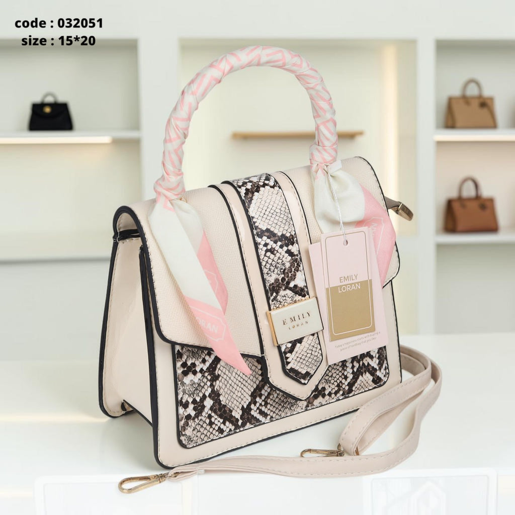 Emily 032051