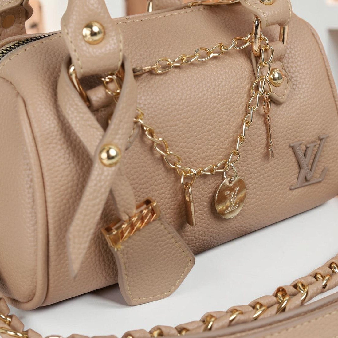 Louis Vuitton 02086