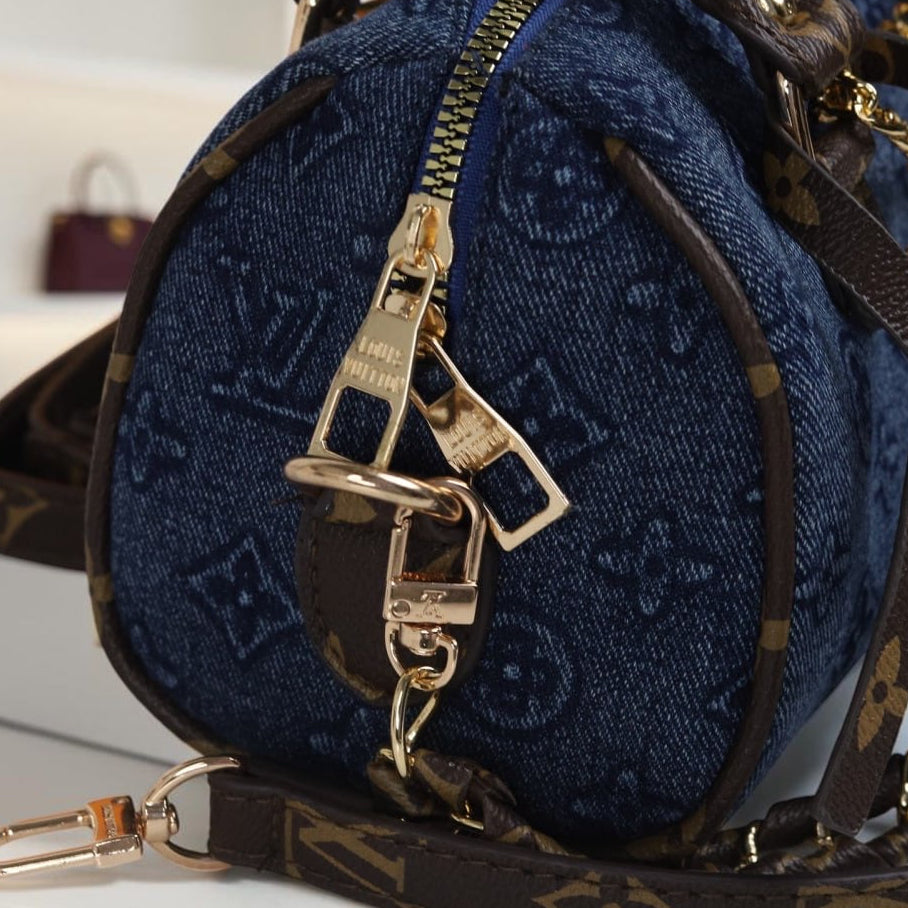 Louis Vuitton 030954