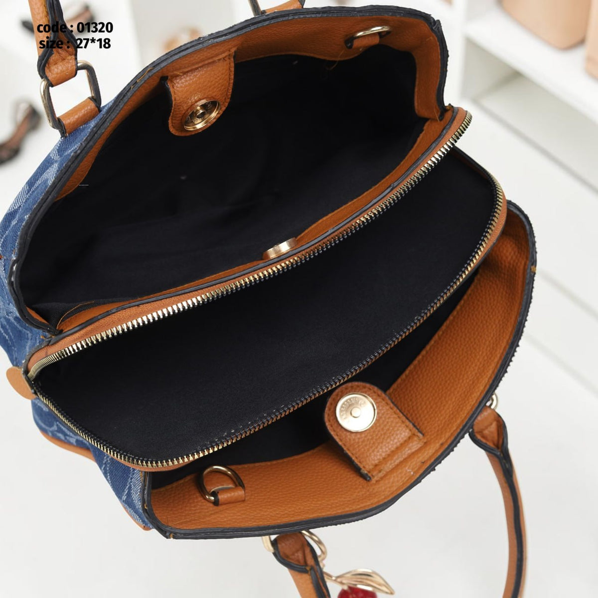 Coach 01320