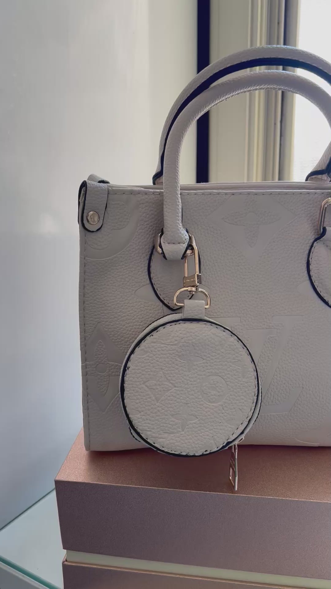 Louis Vuitton 030800